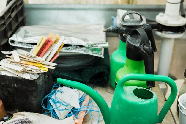 Jak skutecznie segregować odpady w domu i ogrodzie?